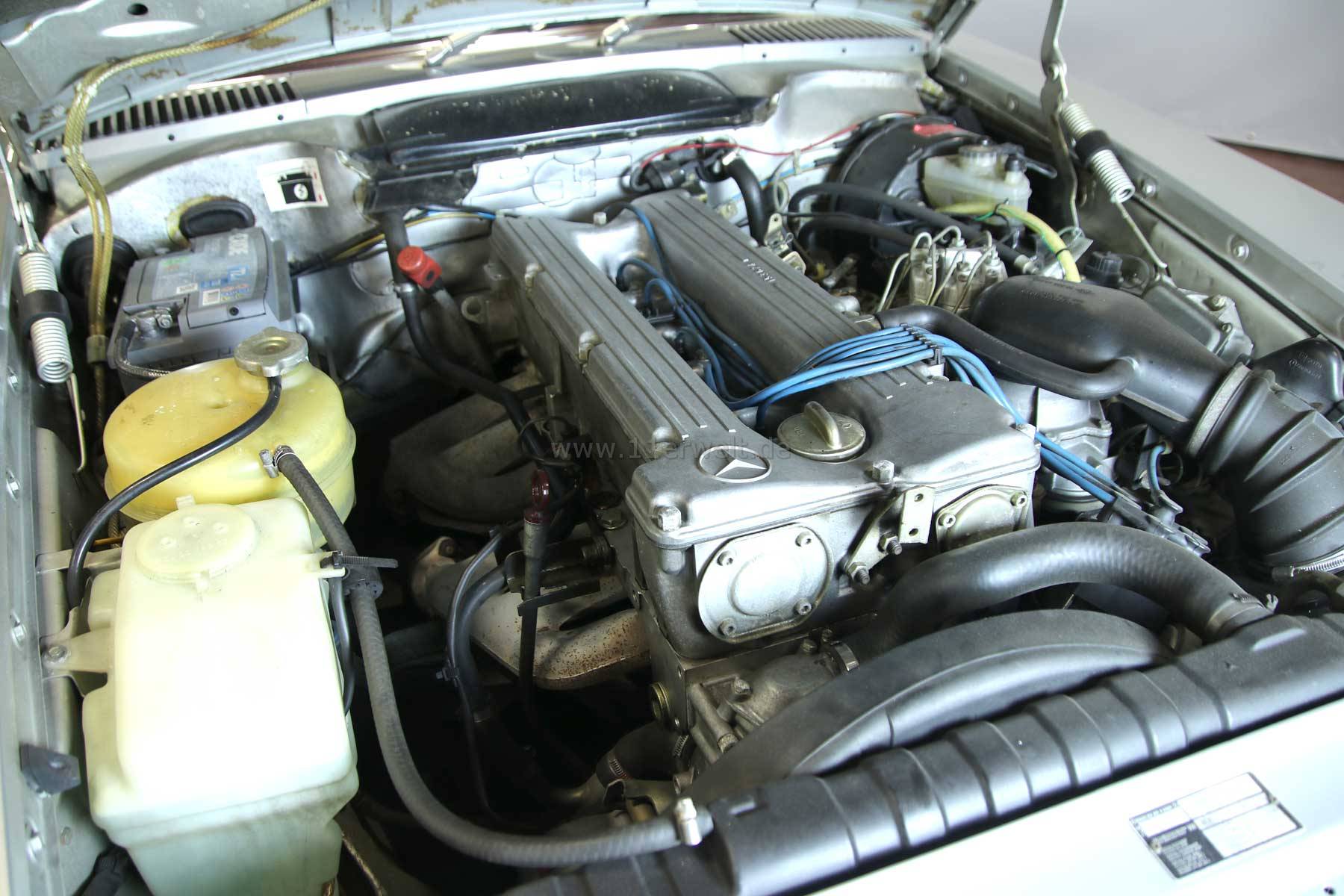 ++VERKAUFT++ Mercedes 280SLC silber, TOP Zustand nur 71.013 KM