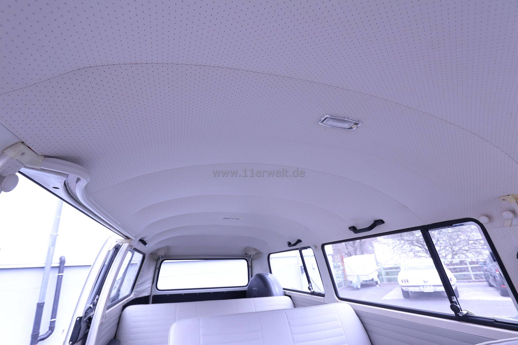 Einzigartiger VW Bulli T2a mit nur 4.998 Meilen