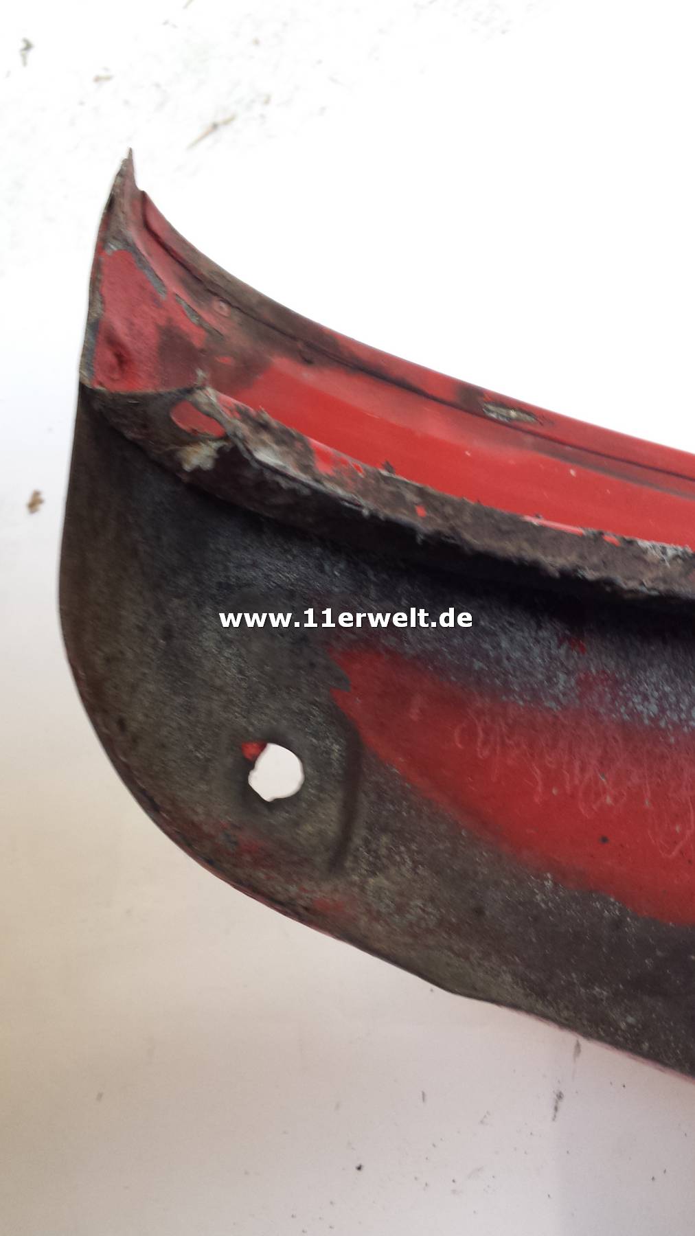 Original Porsche 964 Kotflügel links, rot