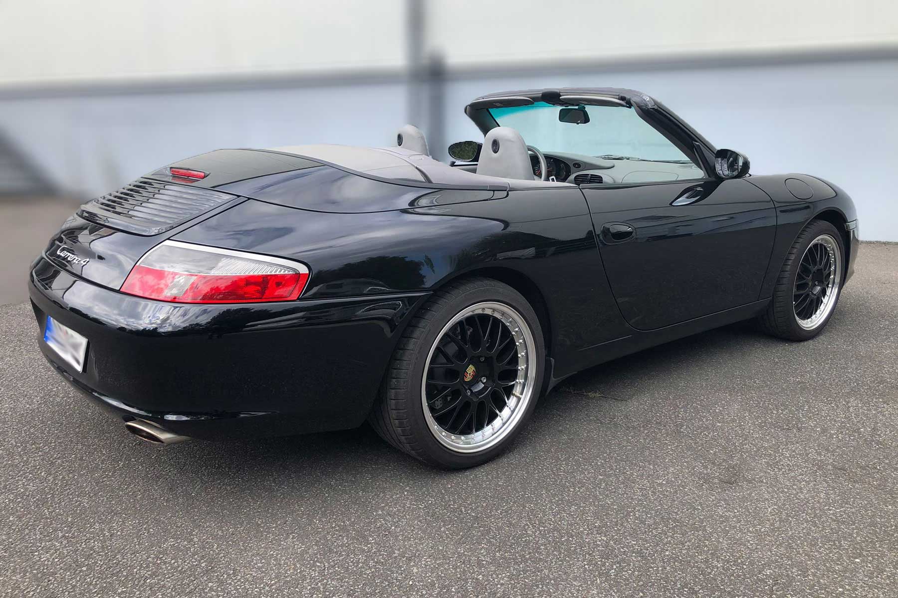Porsche 996 Carrera 4 Cabriolet NUR 46.900 km