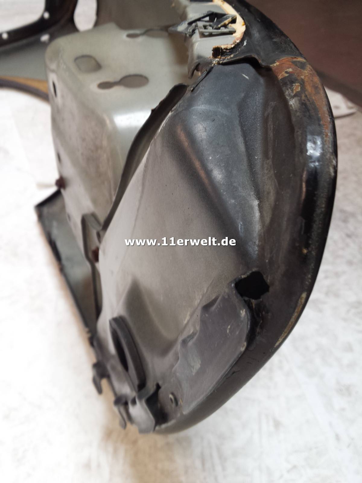 Original Porsche 993 Kotflügel links, schwarz