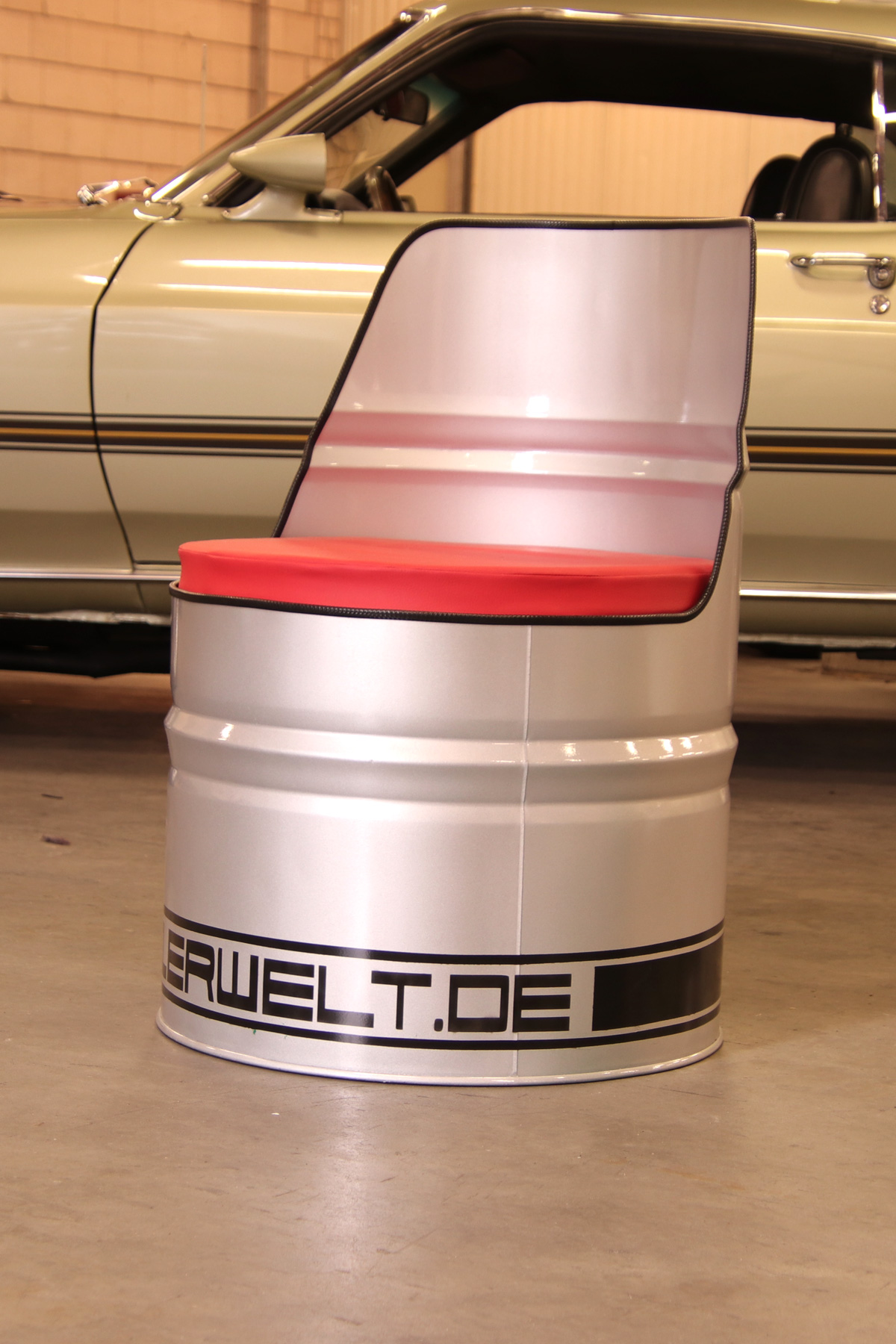 Öltonnensessel Turbo silber