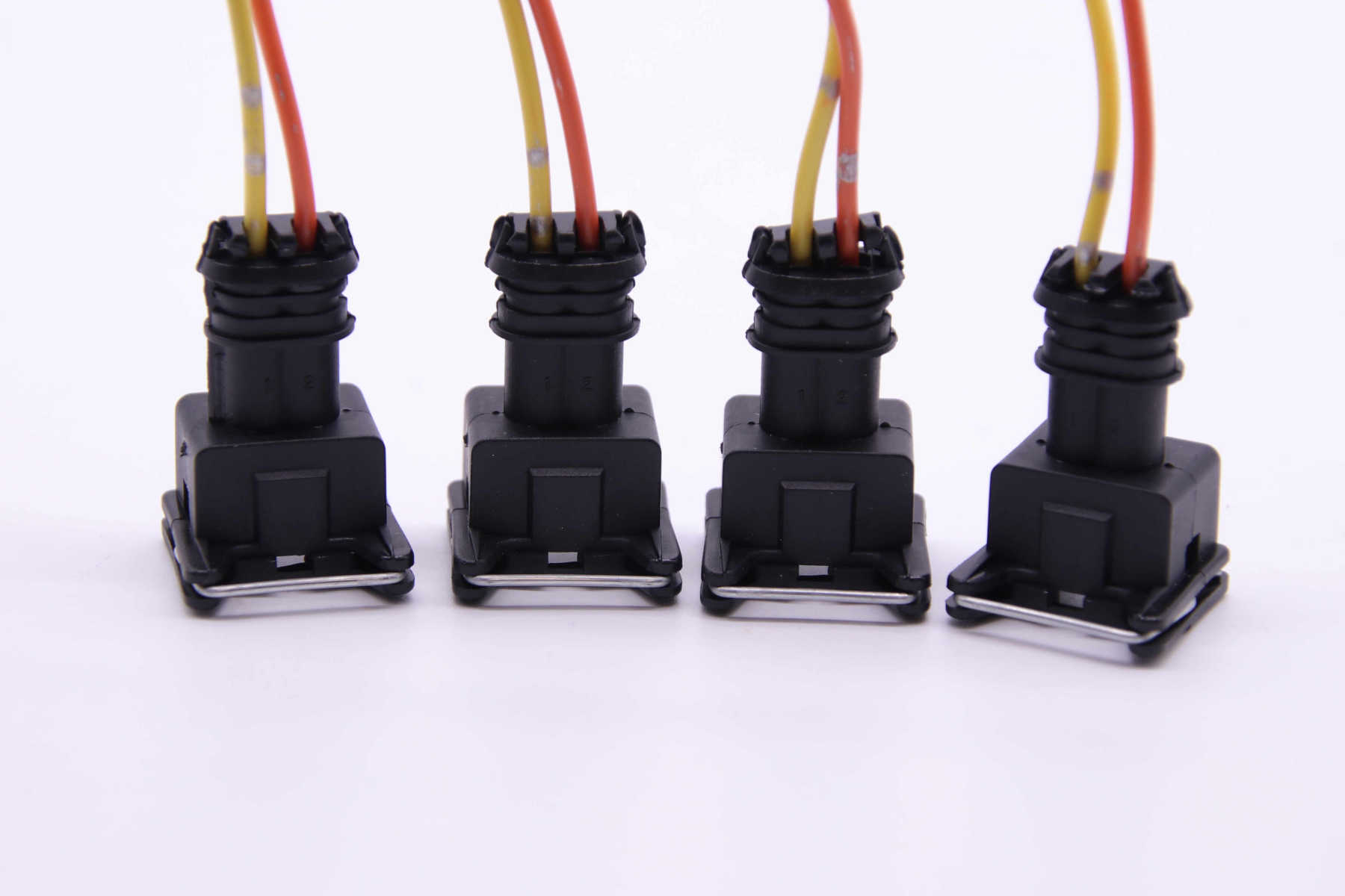 4 Stück Anschlusstecker für Injektor Einspritzventil Porsche / VW