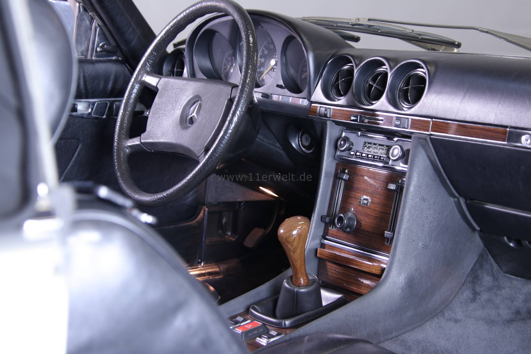 ++VERKAUFT++ Mercedes 280SL R107 silber