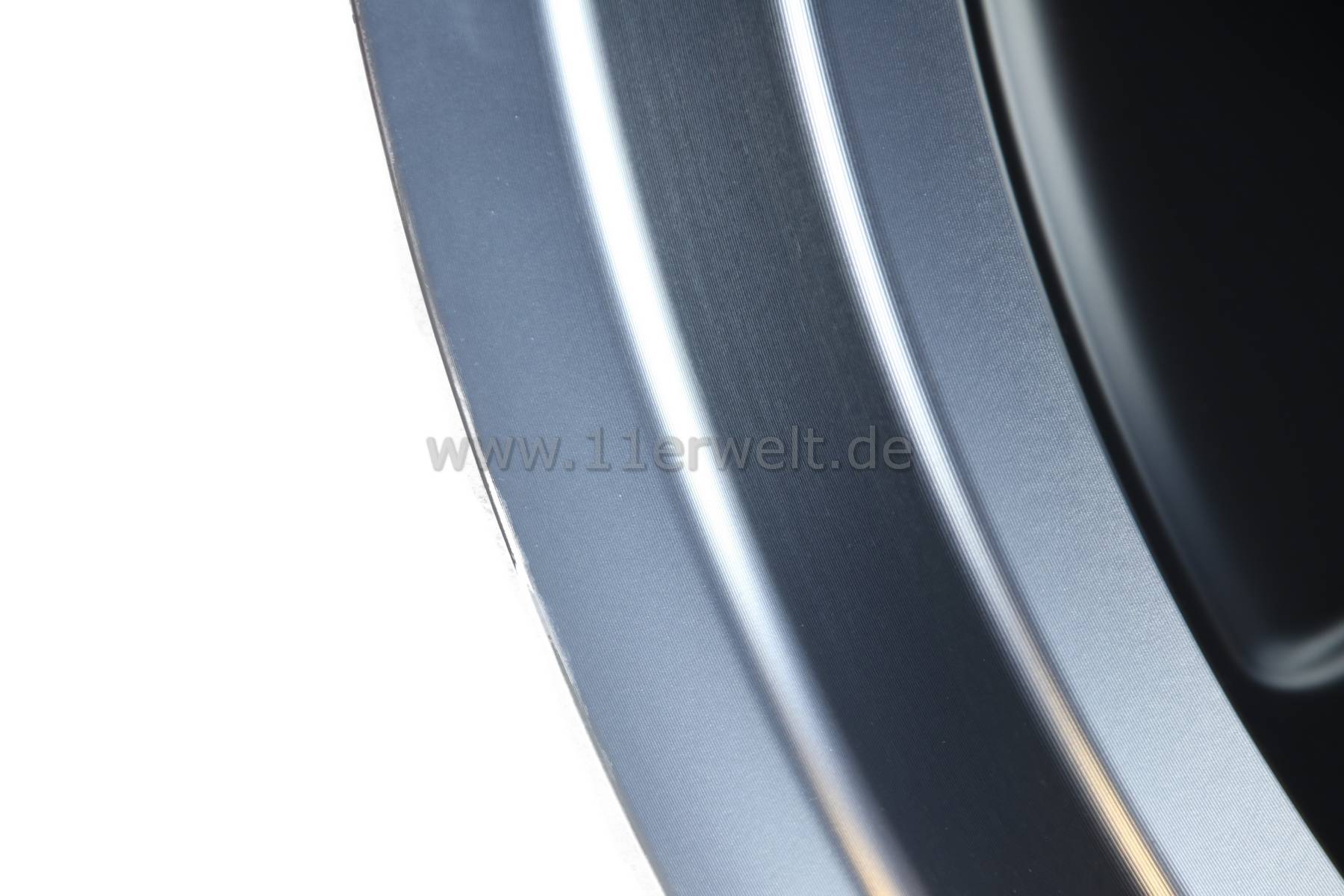 Felgen 5 Speiche 7 x 17", ähnlich Fuchs Felgen für Porsche 911, mattschwarz/glanzgedreht