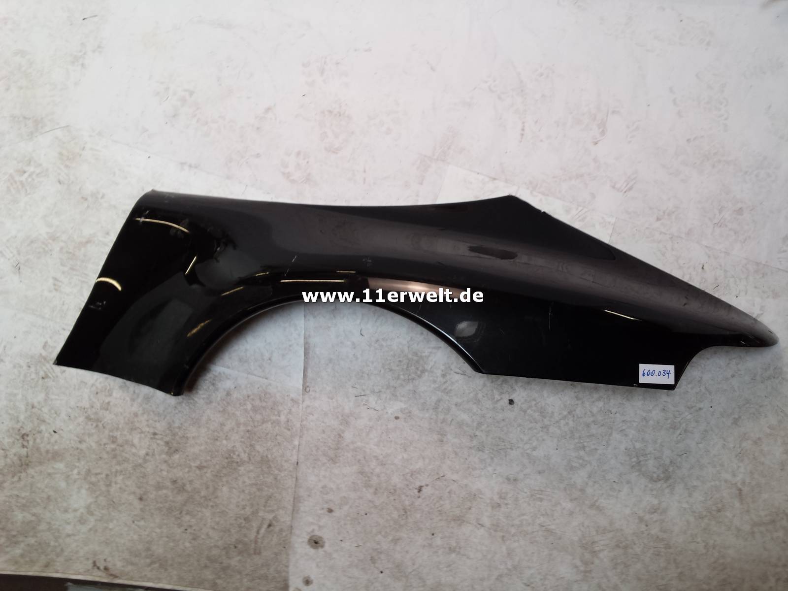 Original Porsche 993 Seitenteil Ausschnitt hinten links, schwarz