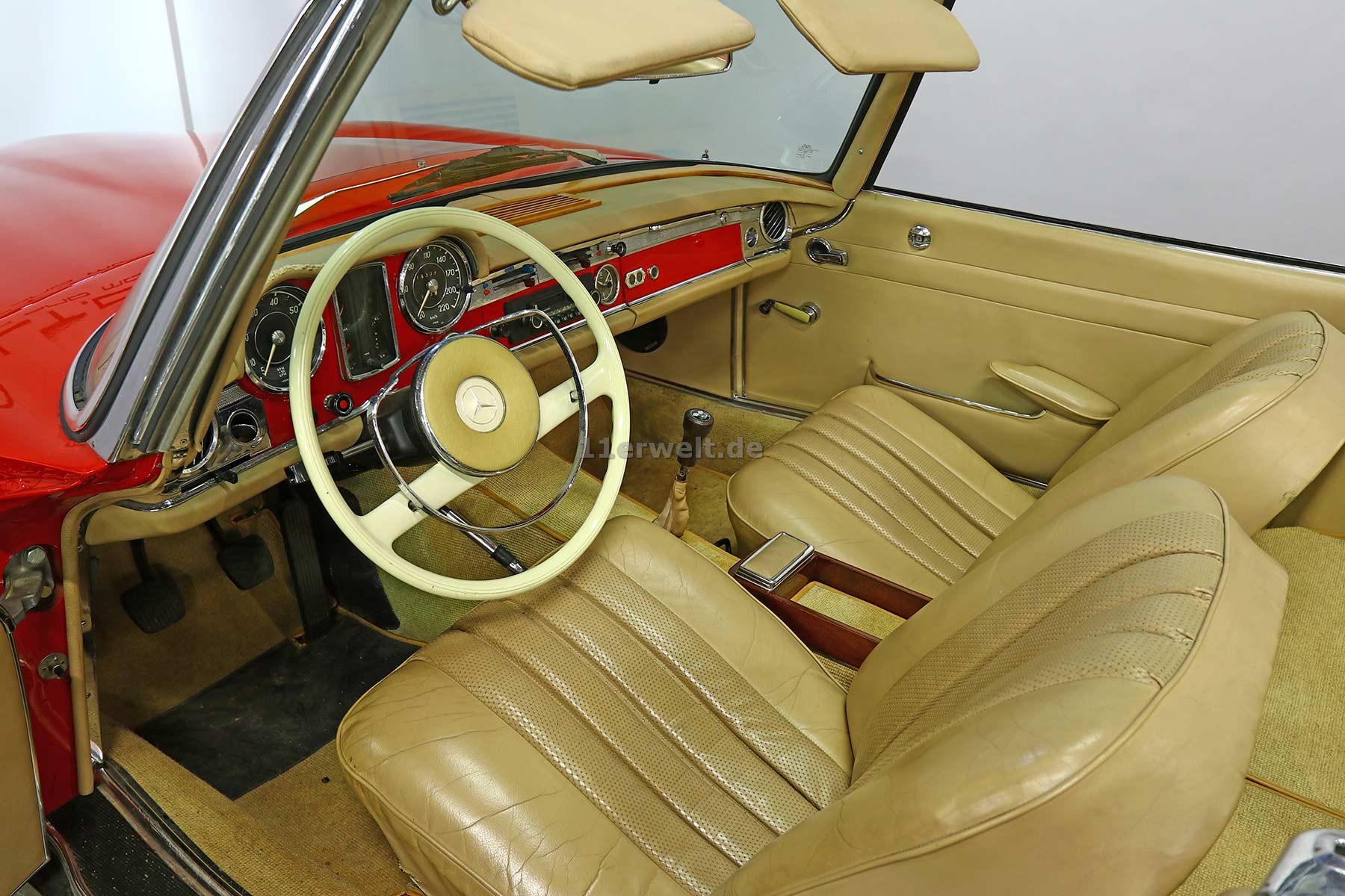 Mercedes W113 Pagode 230SL