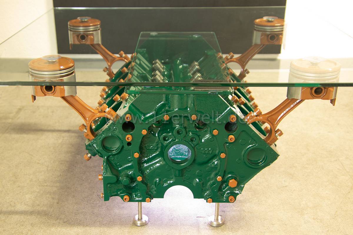 exklusiver Motortisch Corvette 5,7 Liter V8 mit 2 Glasplatten und Beleuchtung