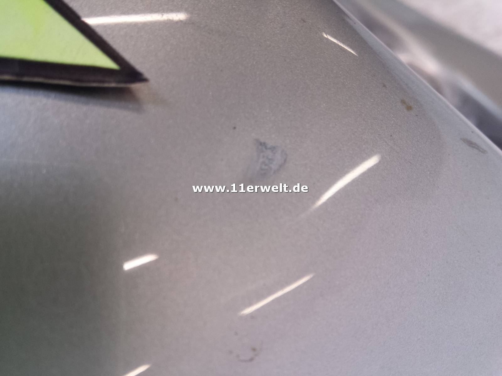 Original Porsche 993 Kotflügel links, silber