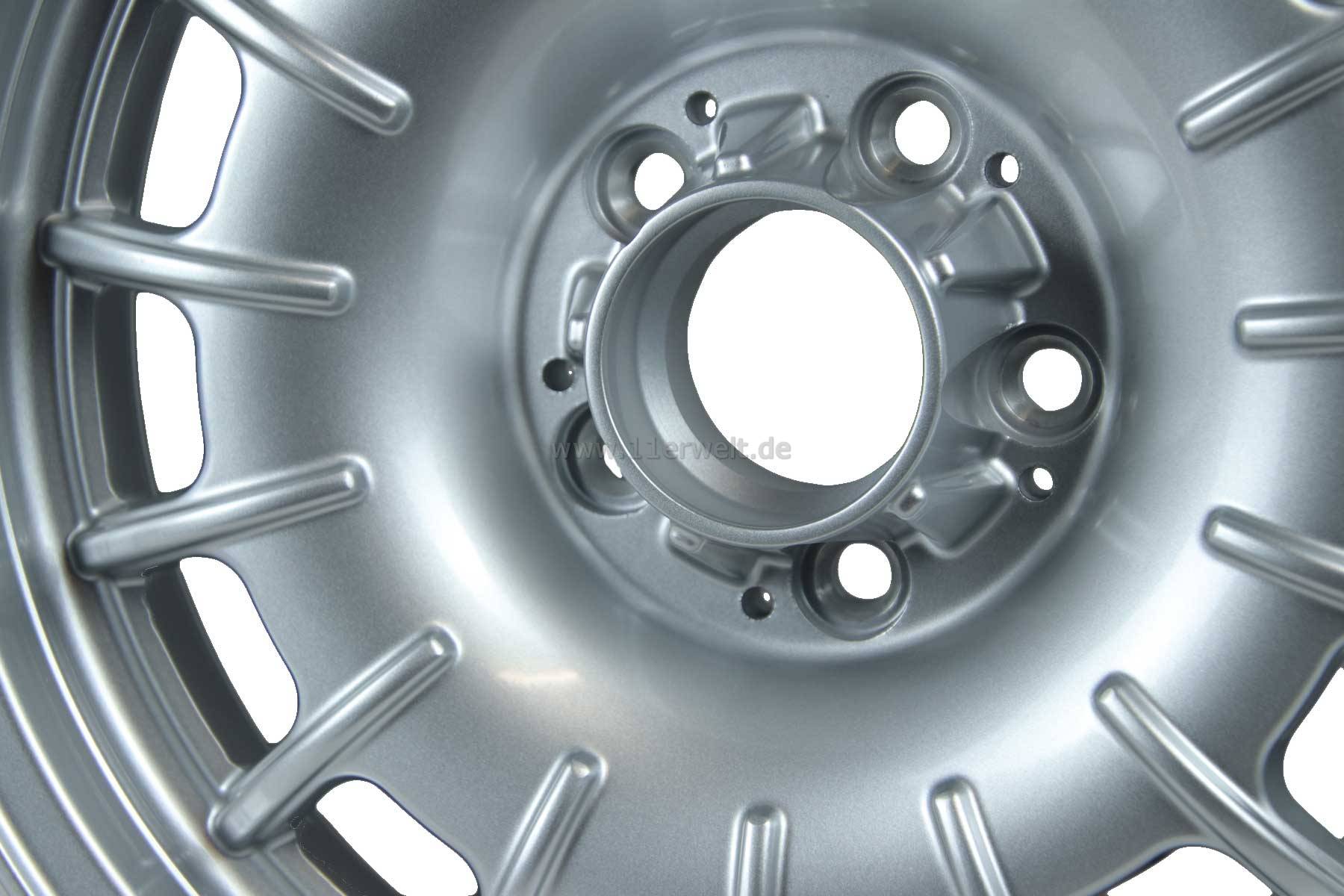 Felgen für Mercedes im Barock Stil 7 x 16" ET 11 silber