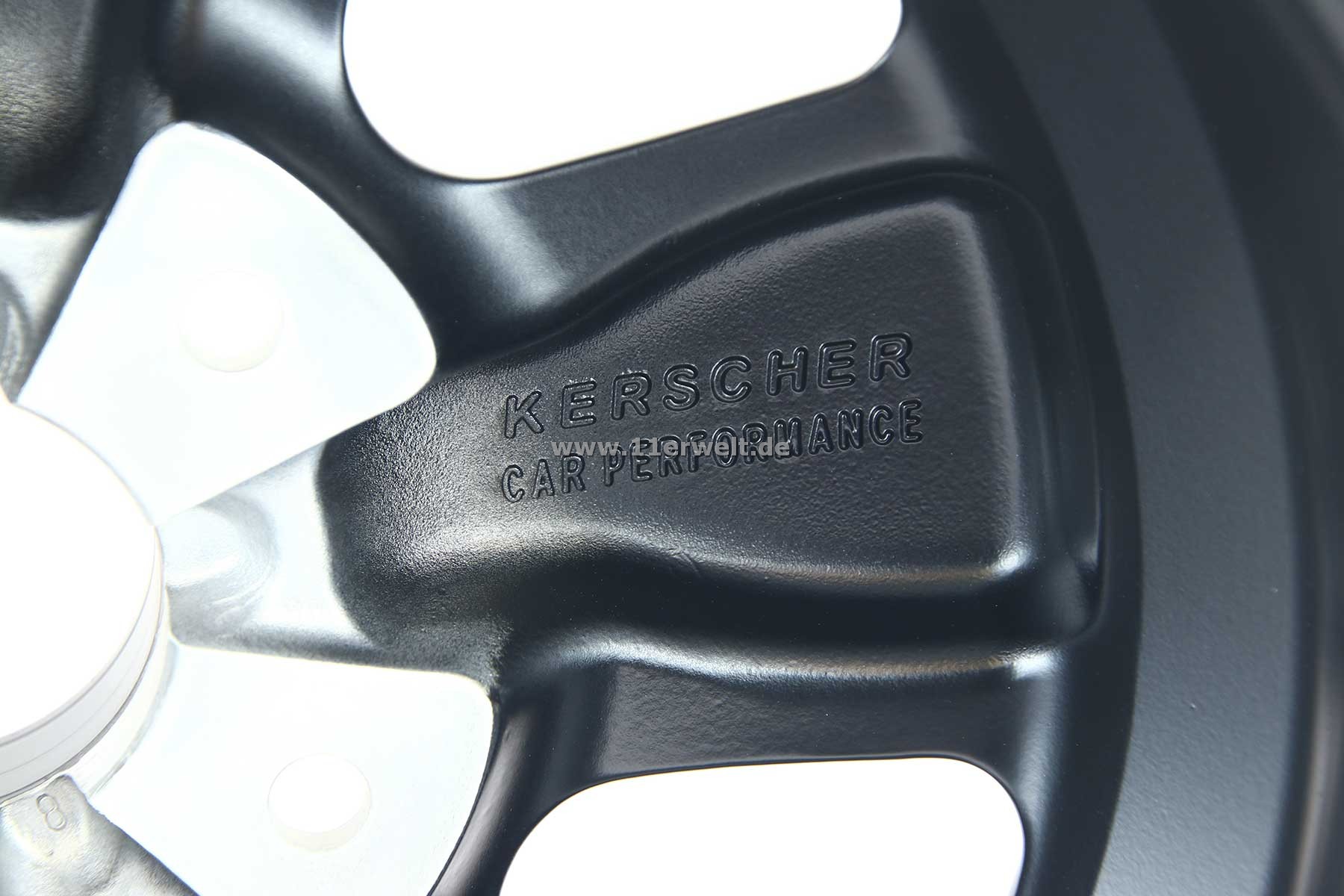 Kerscher Felgen FX-1 R im Fuchs Design 8,5 x 18" und 10 x 18"