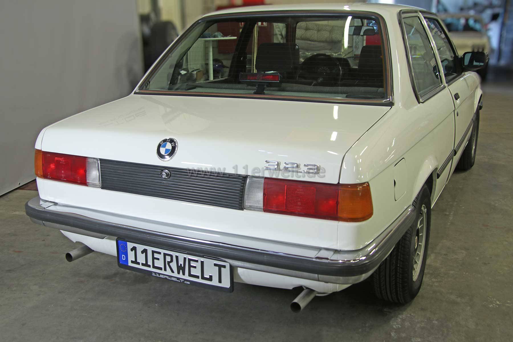BMW E21 323i