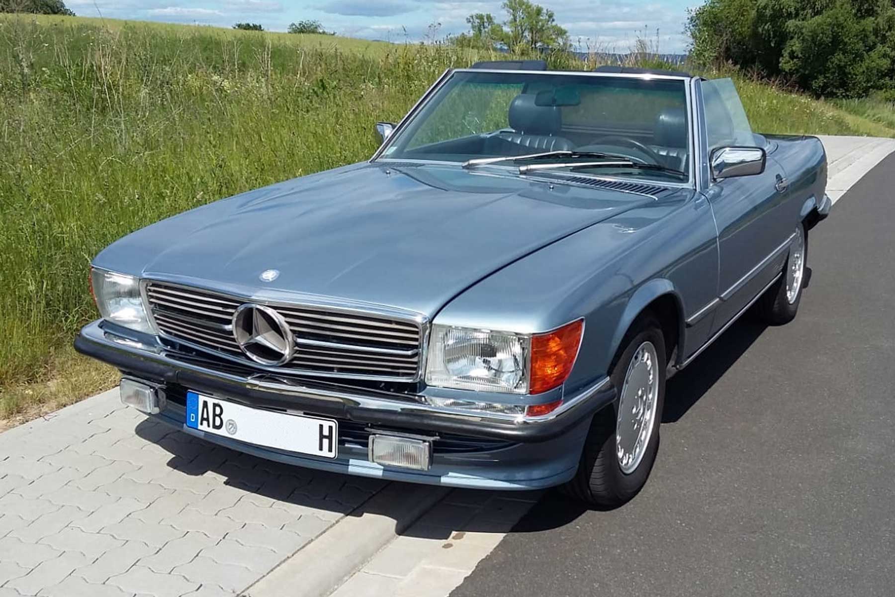 Stoßstangen Set aus Edelstahl für Mercedes R107 SL Vorne und Hinten