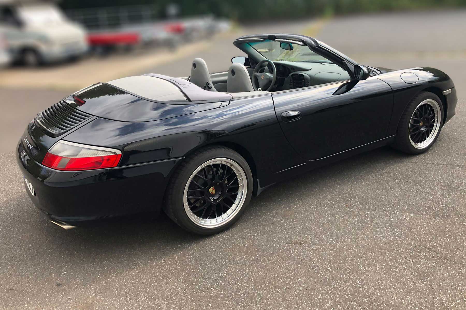 Porsche 996 Carrera 4 Cabriolet NUR 46.900 km