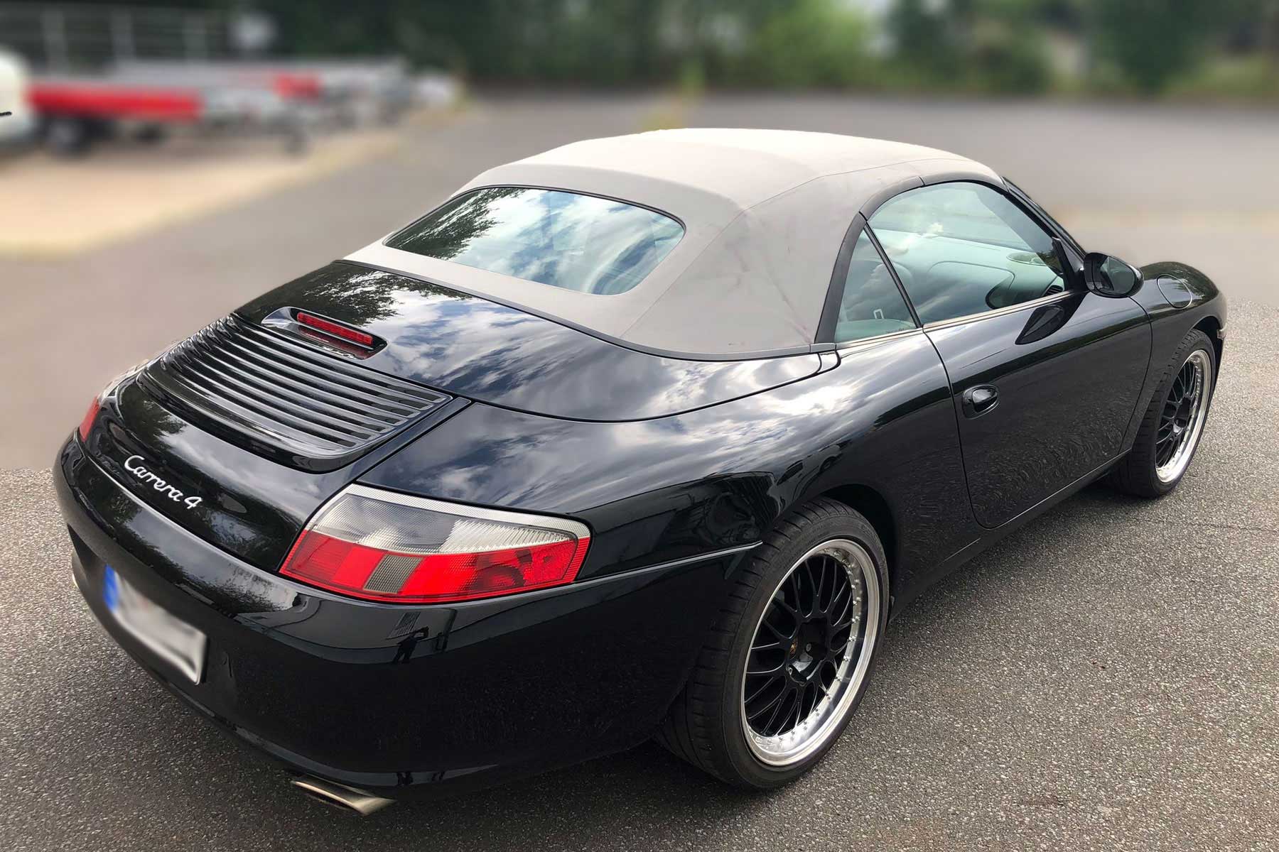 Porsche 996 Carrera 4 Cabriolet NUR 46.900 km