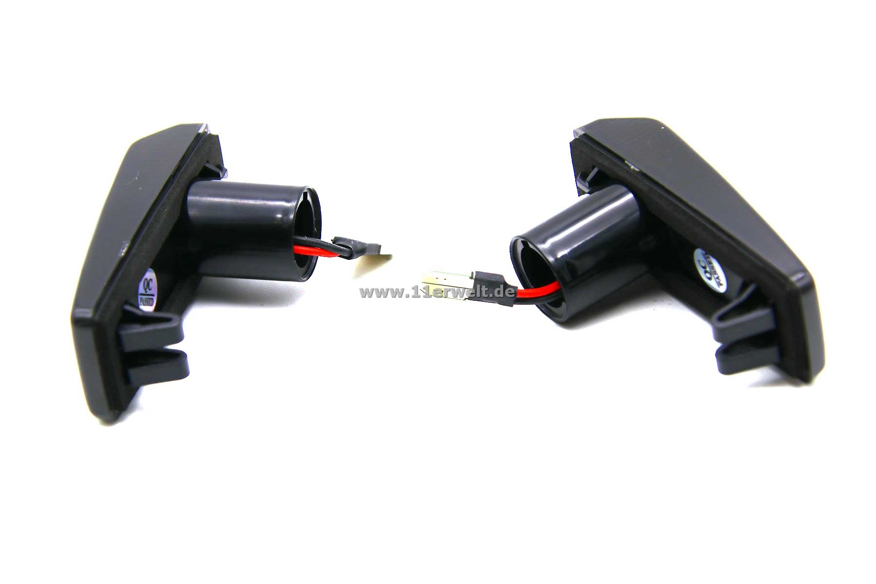 LED Seitenblinker rauchgrau für Mercedes W201 (190), W124 und W202