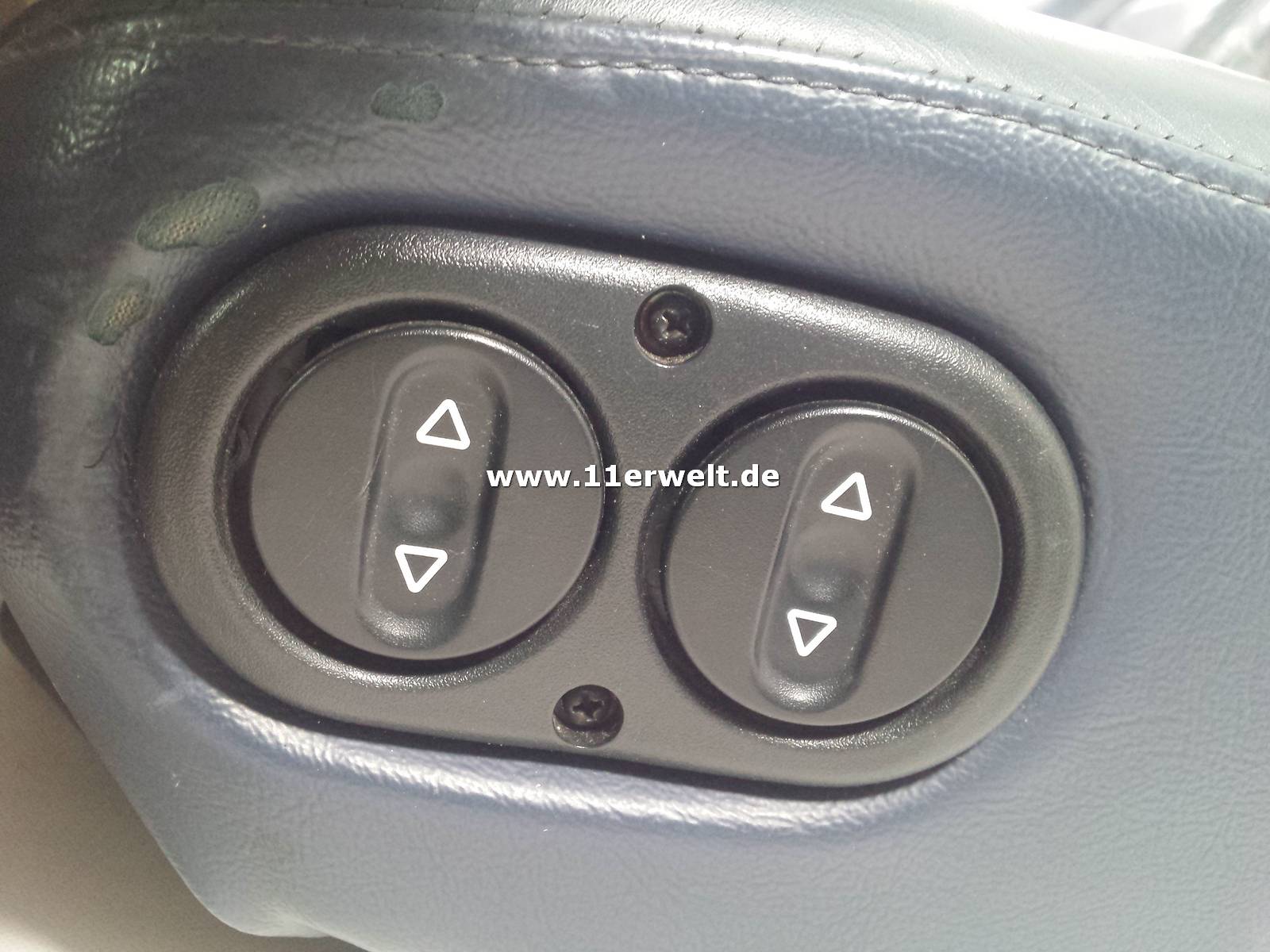 Ledersitze Porsche 993 dunkelblau elektrisch verstellbar