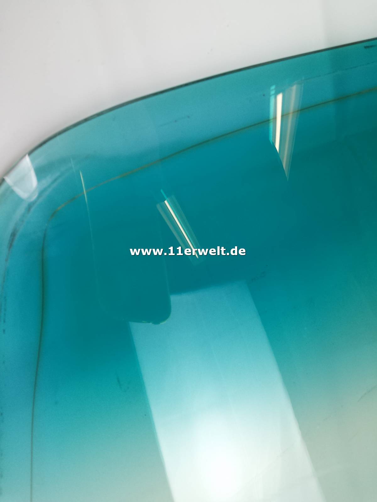 Frontscheibe mit Grünkeil und Antenne Porsche 964