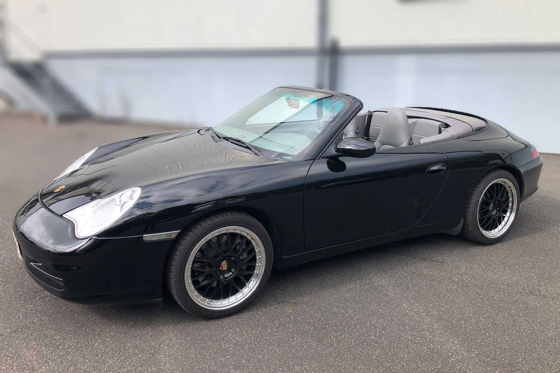Porsche 996 Carrera 4 Cabriolet NUR 46.900 km
