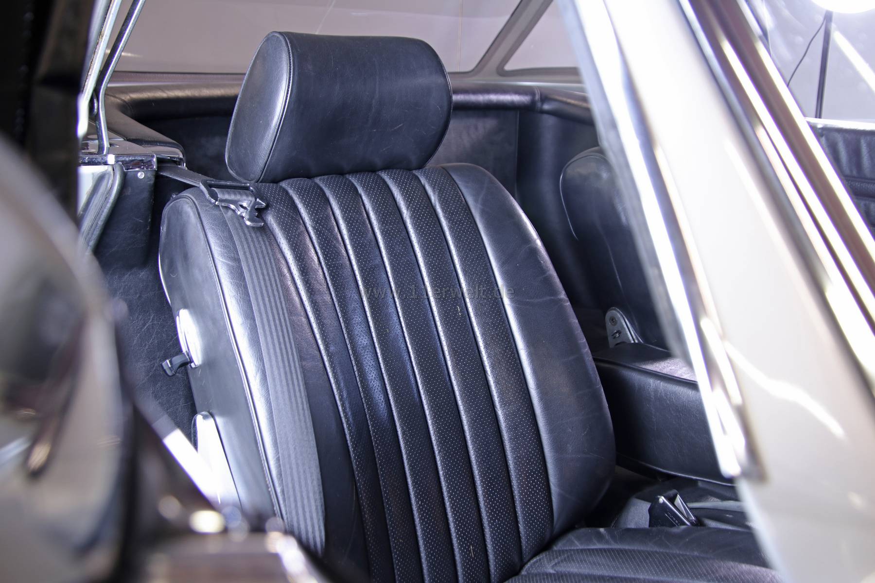 ++VERKAUFT++ Mercedes 280SL R107 silber