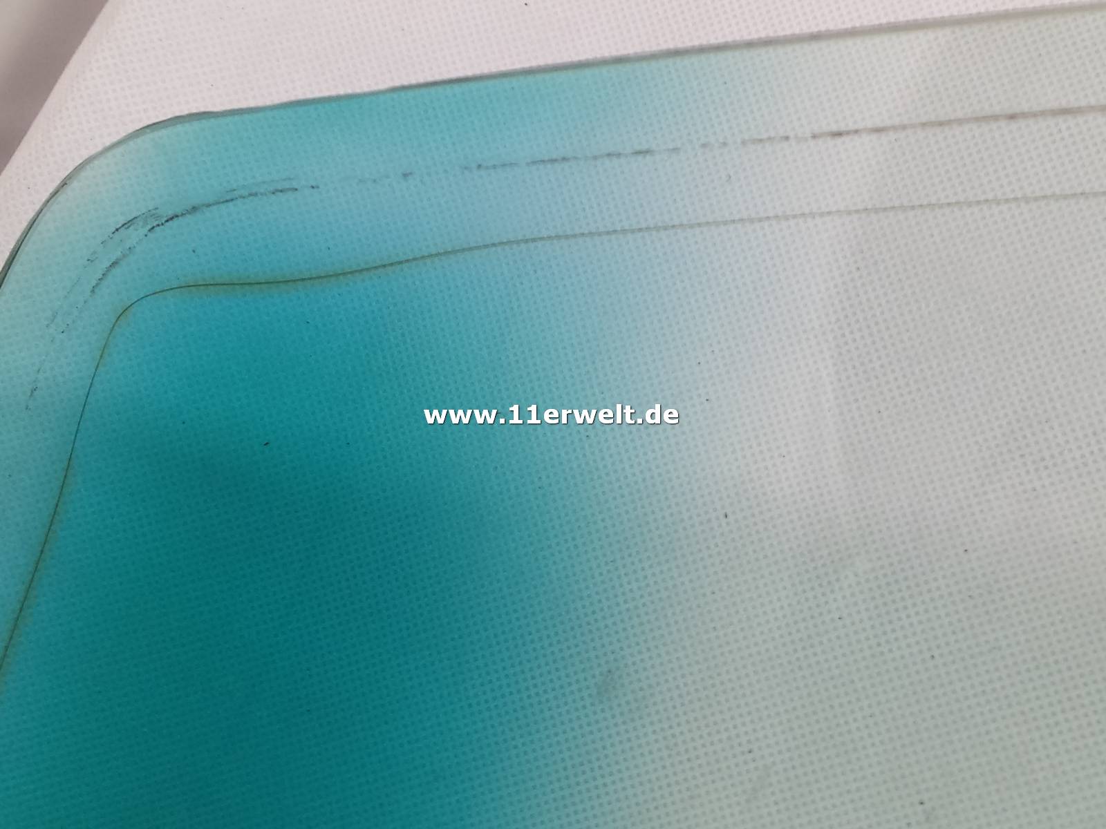 Frontscheibe mit Grünkeil und Antenne Porsche 964