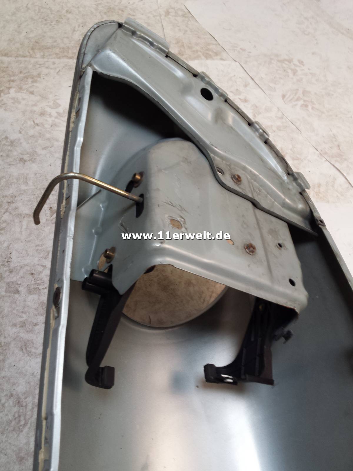 Original Porsche 993 Kotflügel links, silber