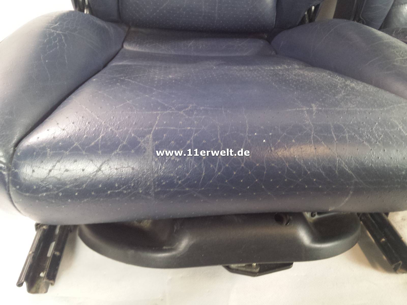 Ledersitze Porsche 993 dunkelblau elektrisch verstellbar mit Sitzheizung