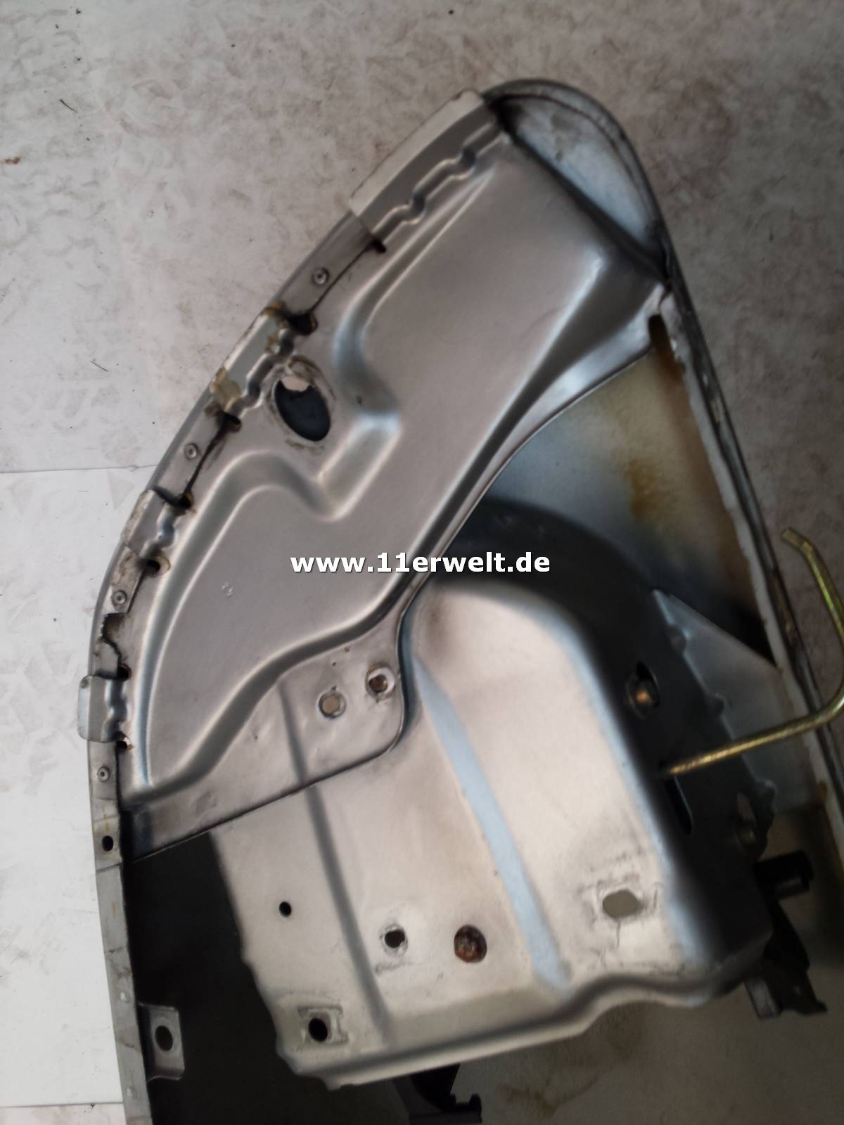 Original Porsche 993 Kotflügel rechts, silber