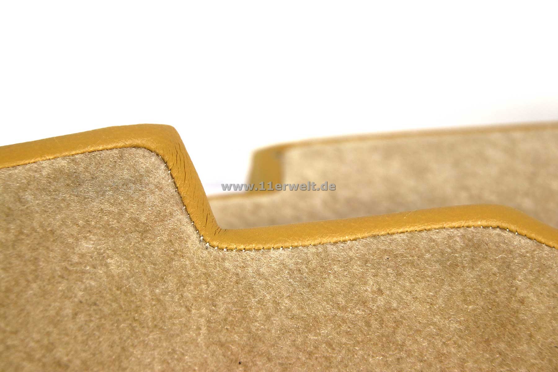 Türtaschen für Porsche 911 G-Modell, bezogen in beige