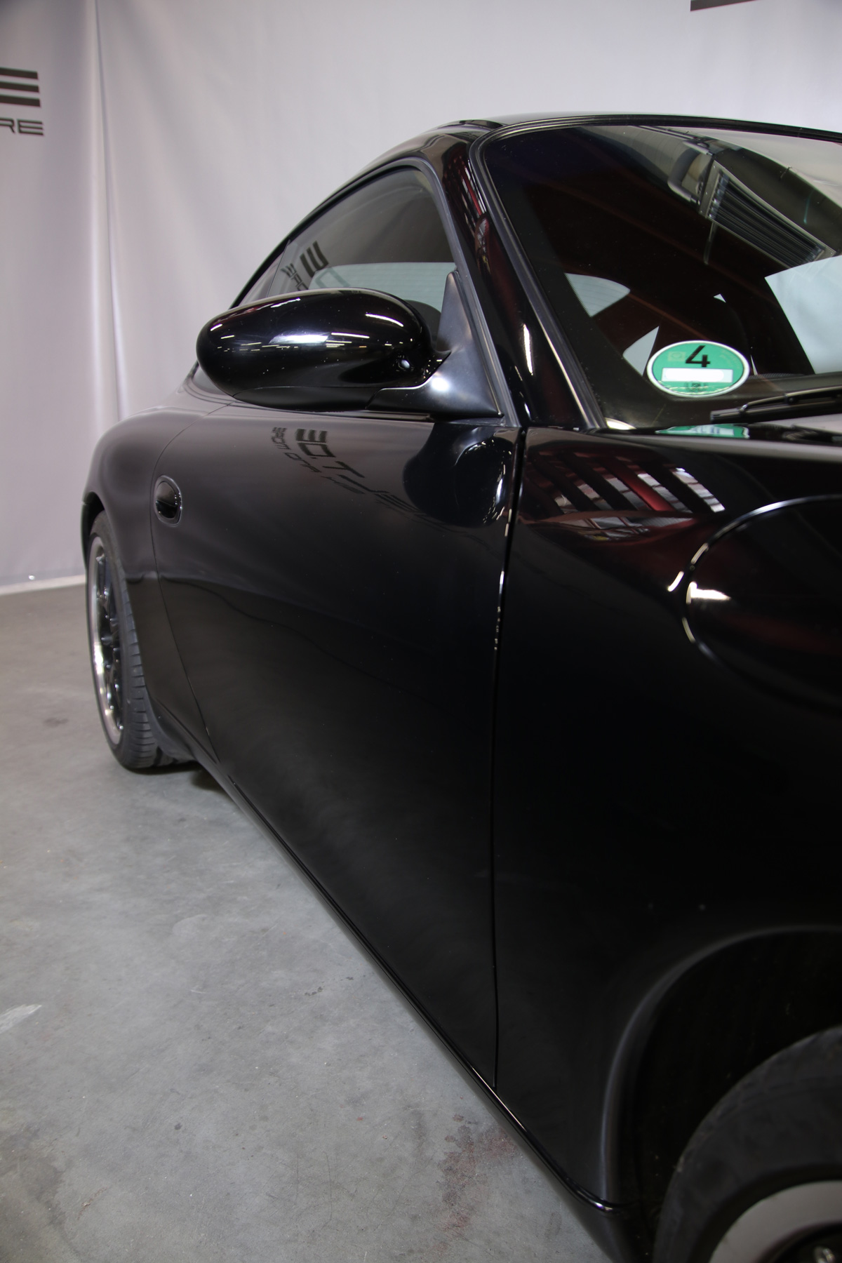 ++VERKAUFT!++ Porsche 996 Carrera Coupe 3.4 L 221KW (300 PS)
