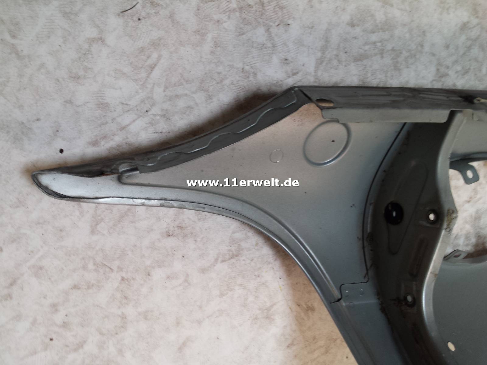 Original Porsche 993 Kotflügel links, silber