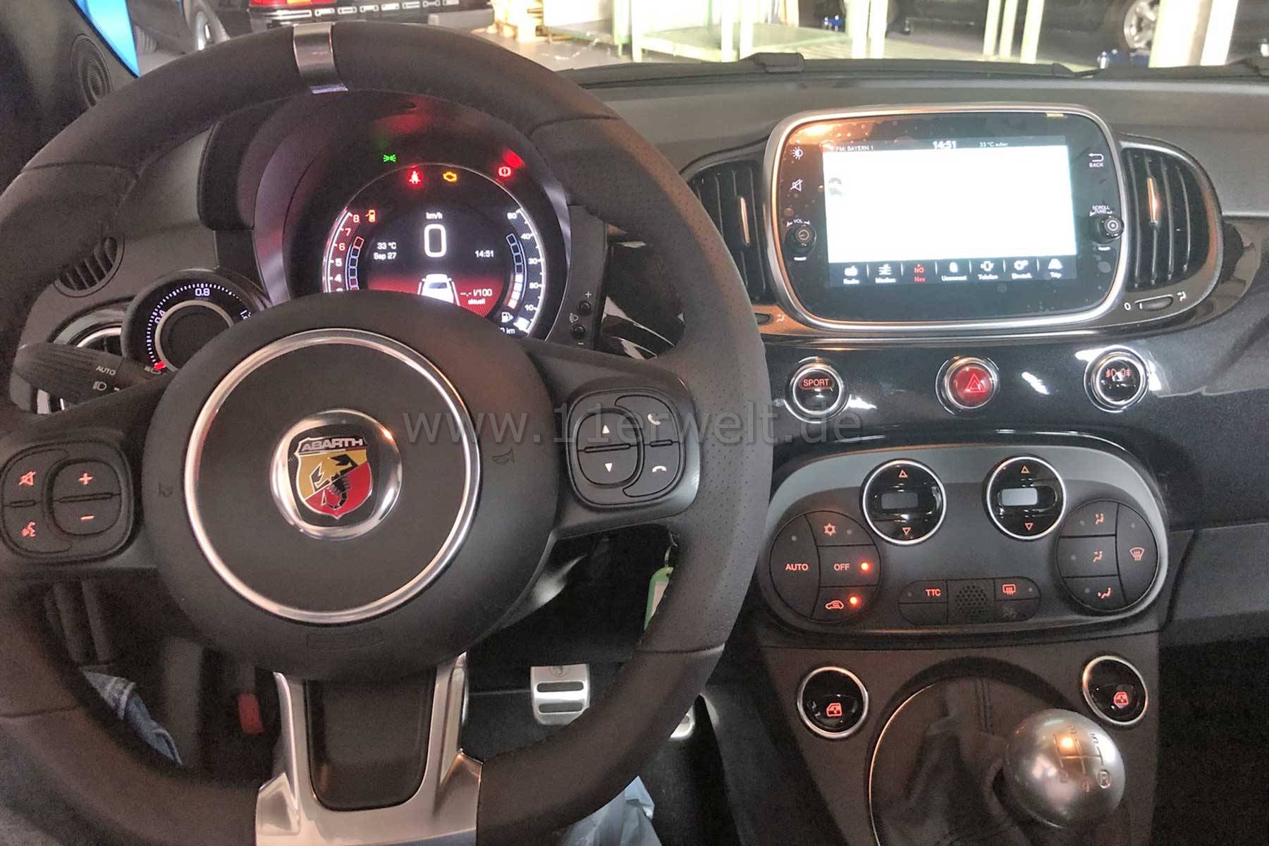 Abarth 595 Scorpioneoro NUR 25 KM!