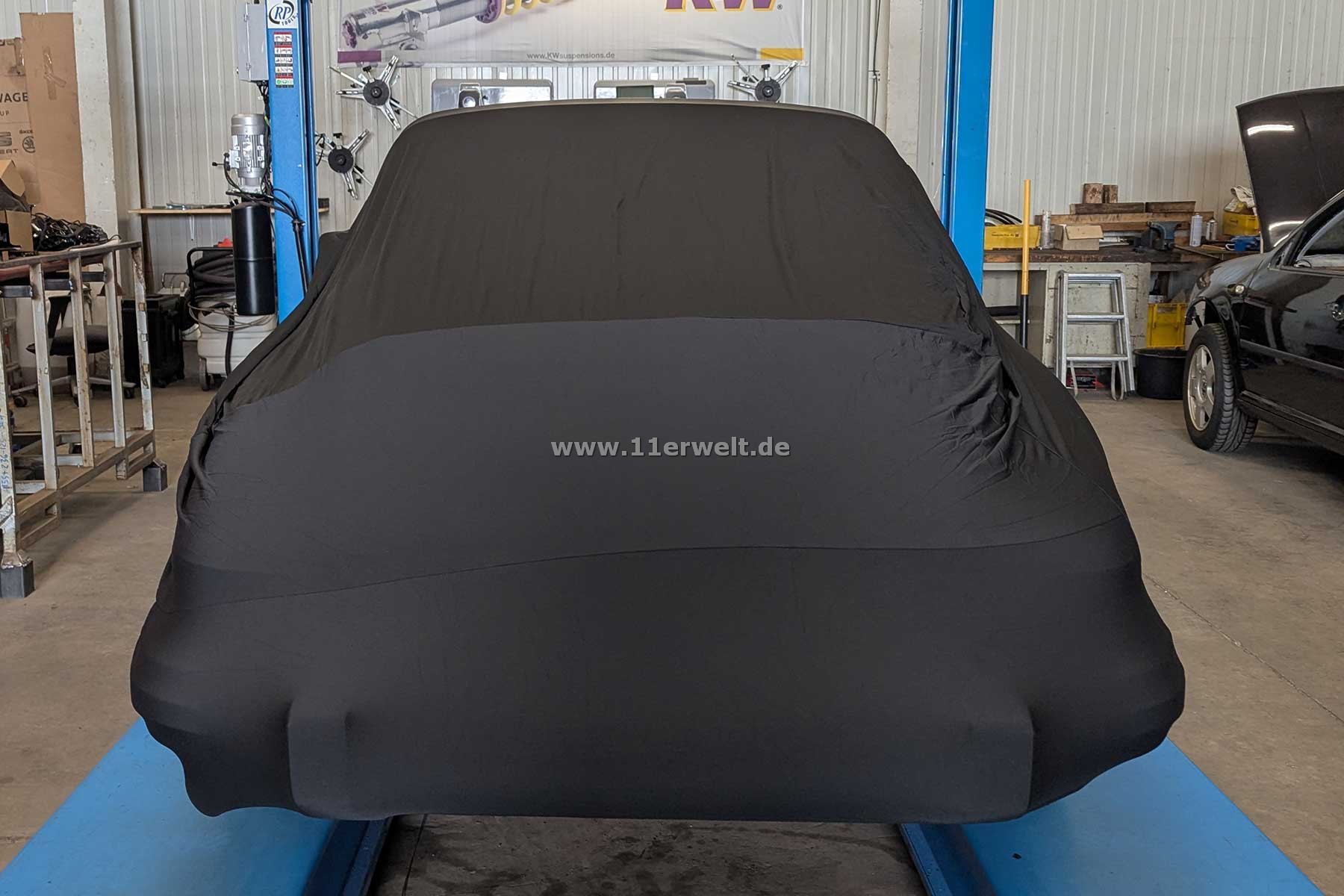 Deluxe Autoabdeckung mit 4-Wege-Stretch, Größe M