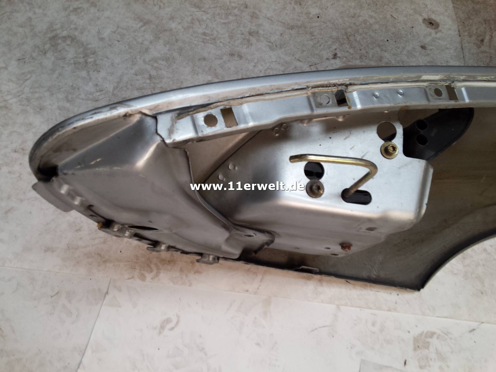 Original Porsche 993 Kotflügel rechts, silber